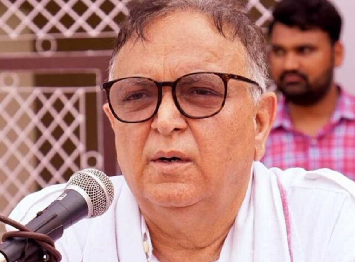 शशि थरूर के पीएम मोदी की विदेश नीति की तारीफ करने का कोई राजनीतिक मतलब नहीं : कांग्रेस नेता कैप्टन अजय यादव